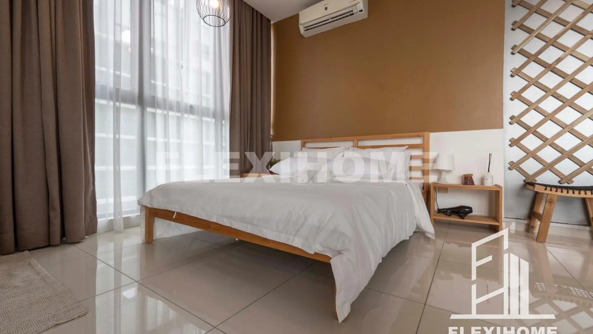 Atria Sofo Suites Petaling Jaya, Fantastic City-Wide View, Designed Suites, Spacious & Quiet Studio By Flexihome-My Apartmán